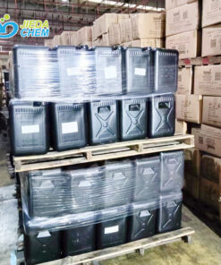 Methyl salicylate wrapped with film in the warehouse